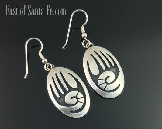 Vintage Hopi Overlay Bear Paw Sterling Silver Earrings Native American - Fernando Pujuhefvaya.