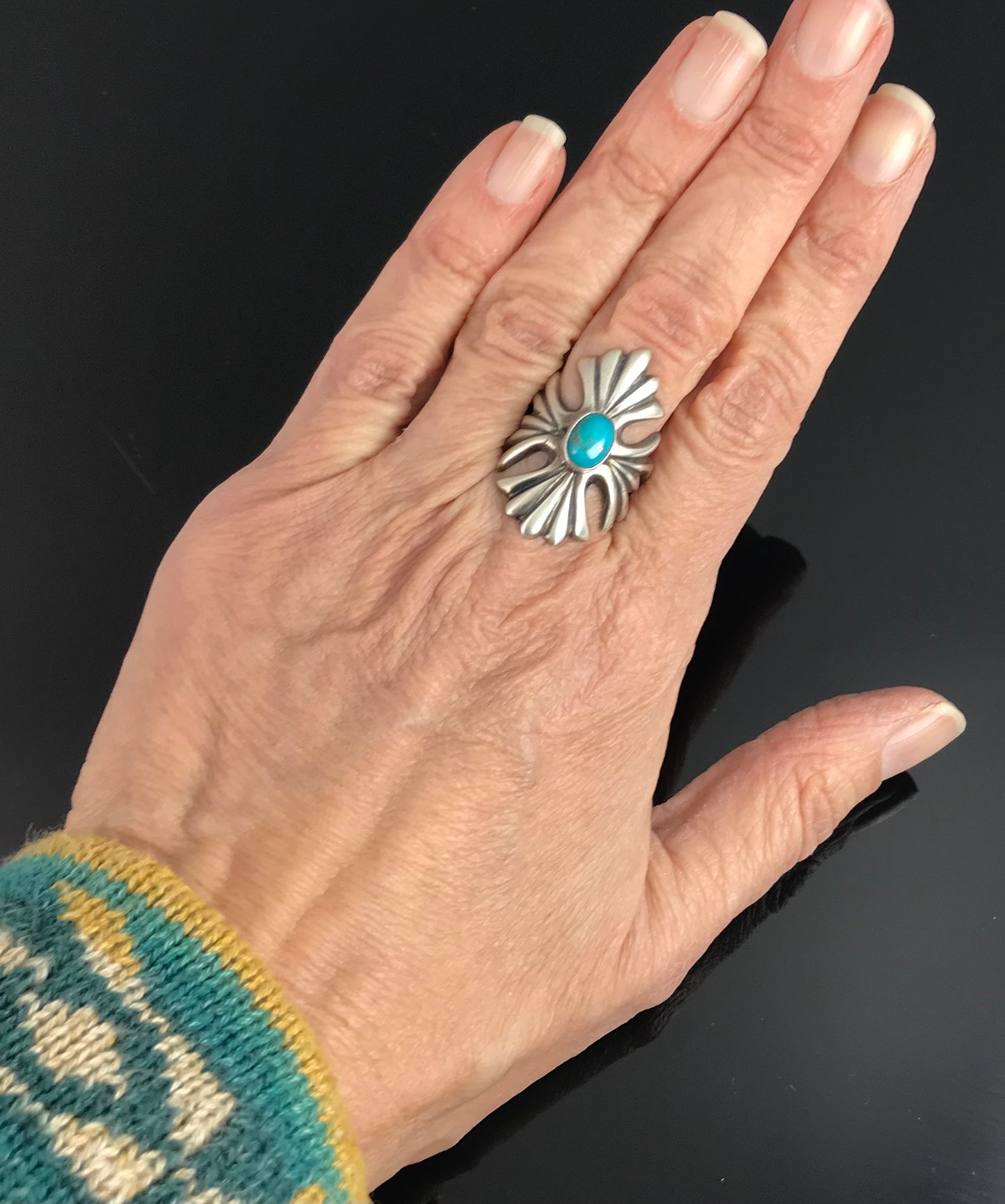 Turquoise Sand Cast Ring Native American Navajo Size 8 - Victor Peña (Copy)