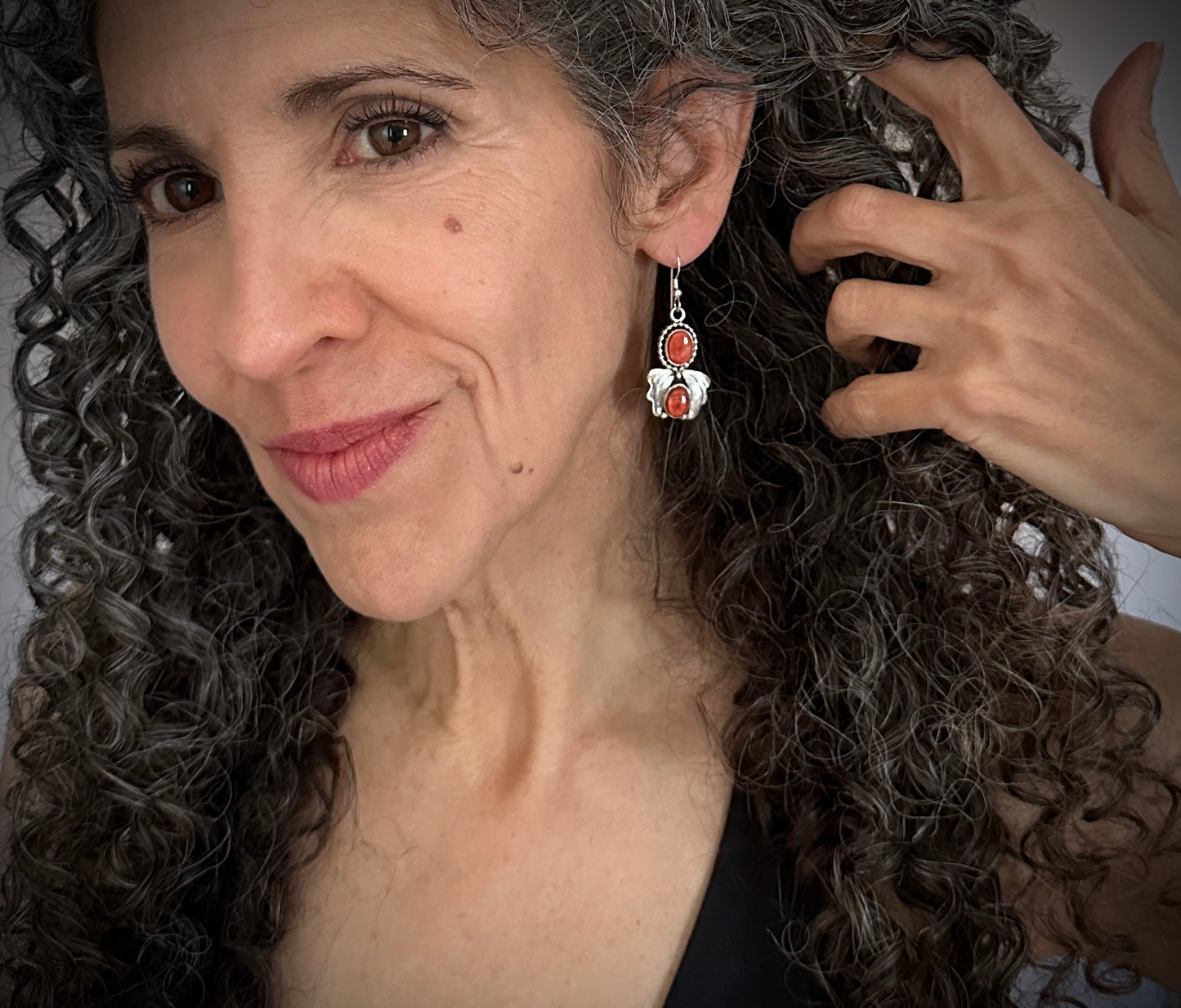 Red Spiny Oyster Earrings Native American Navajo - Lydia Begay