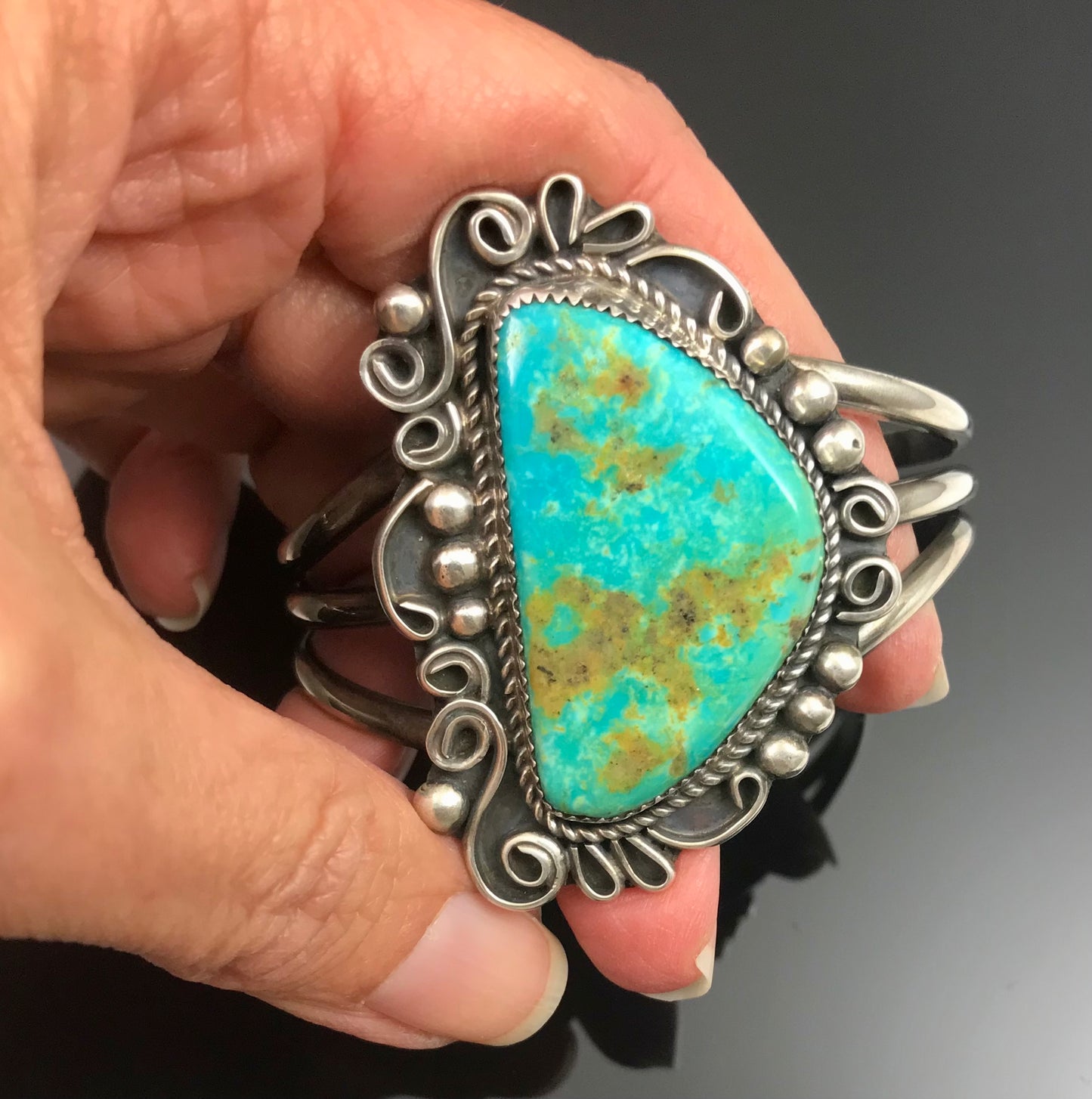 Turquoise Navajo Native American Cuff Bracelet - Leslie Nez